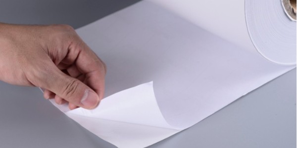 家具不幹膠標簽跟普（pǔ）通標簽有什麽區（qū）別（bié）？