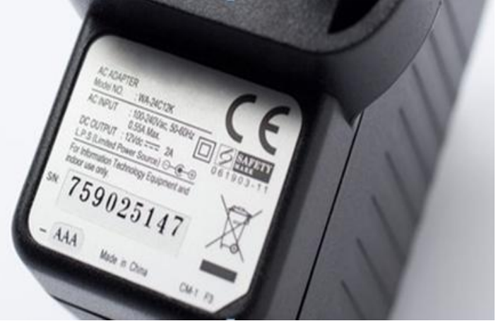 25#白色PET不幹膠標簽