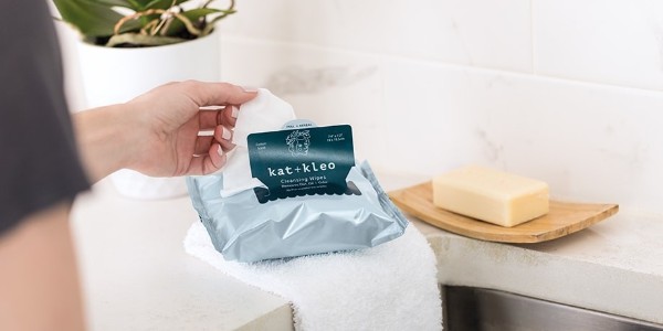 選擇合成紙（zhǐ）不幹（gàn）膠材料的五大理由